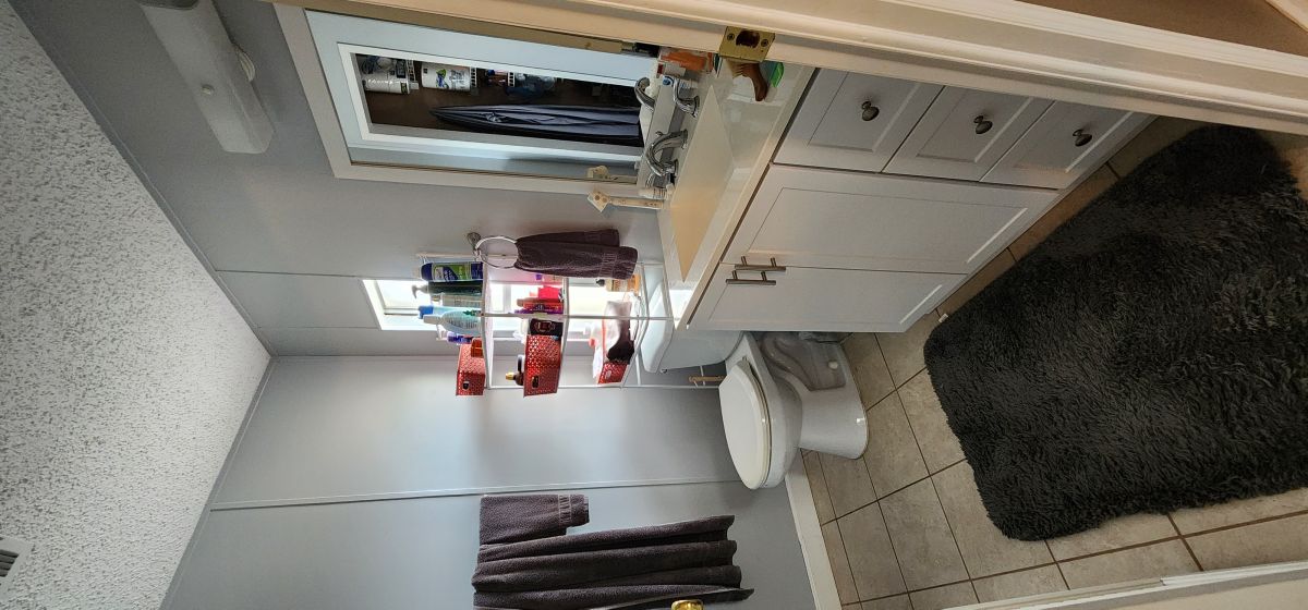 14713 Cortland Dr