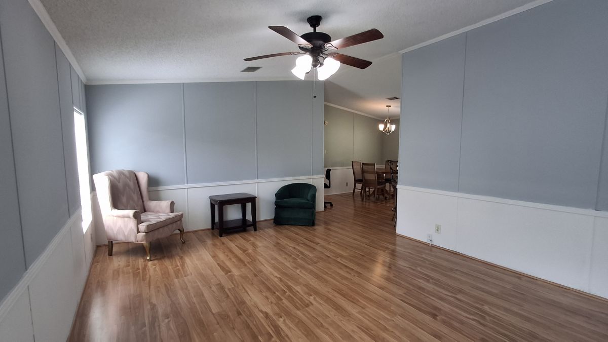 3000 US HWY 17/92 W, LOT #123