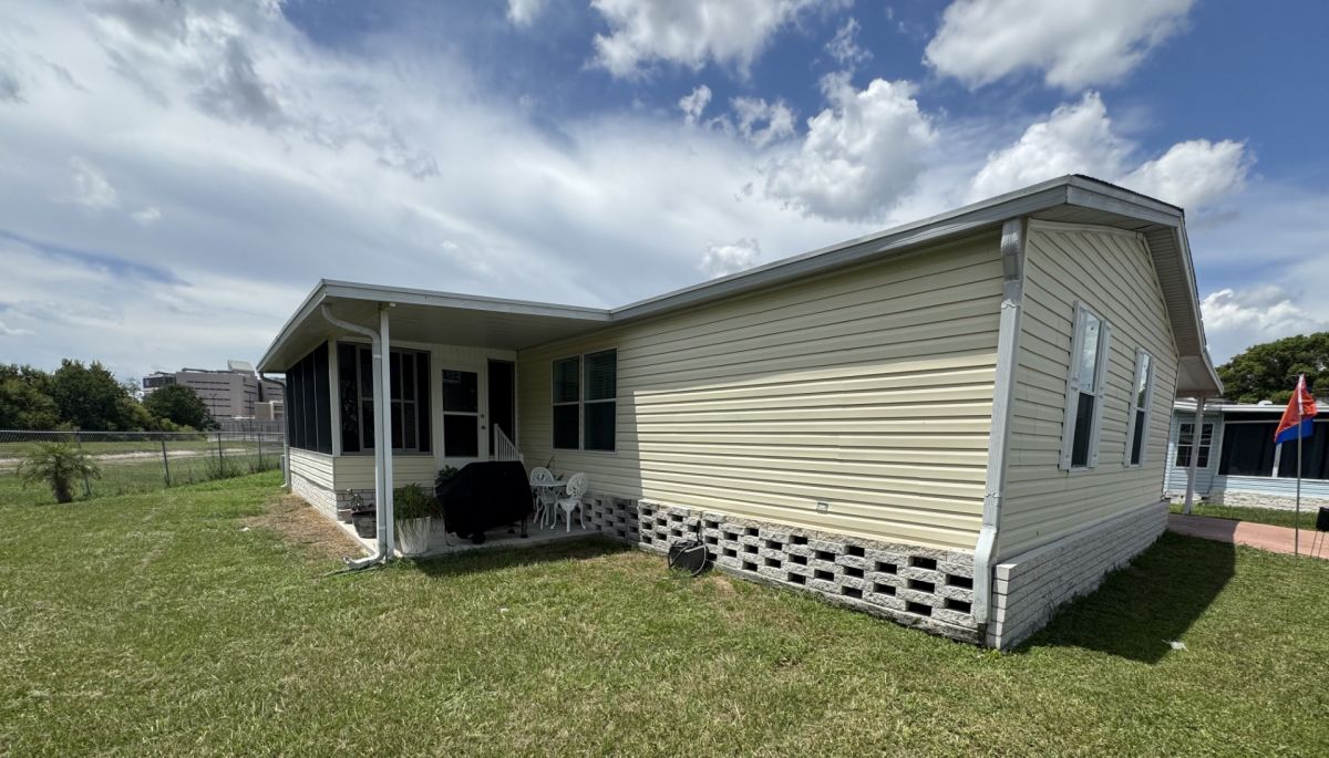 2114 Tonka Drive