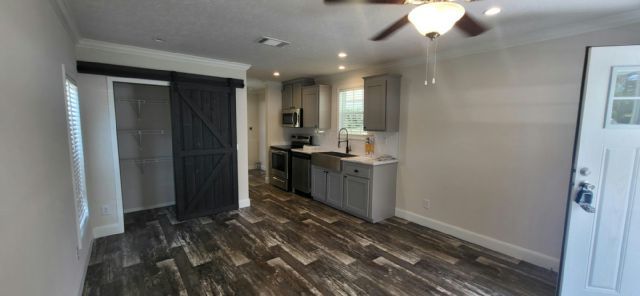 6974 Daffodil Dr.
