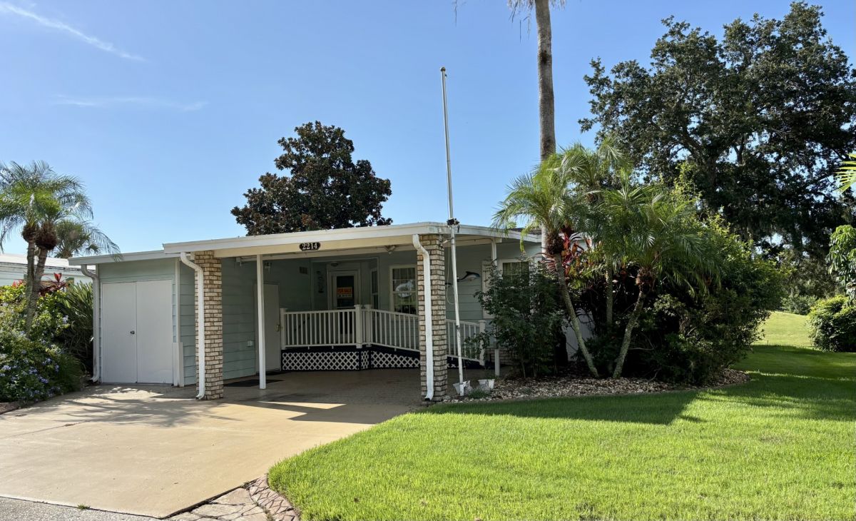 2214 PIER DRIVE