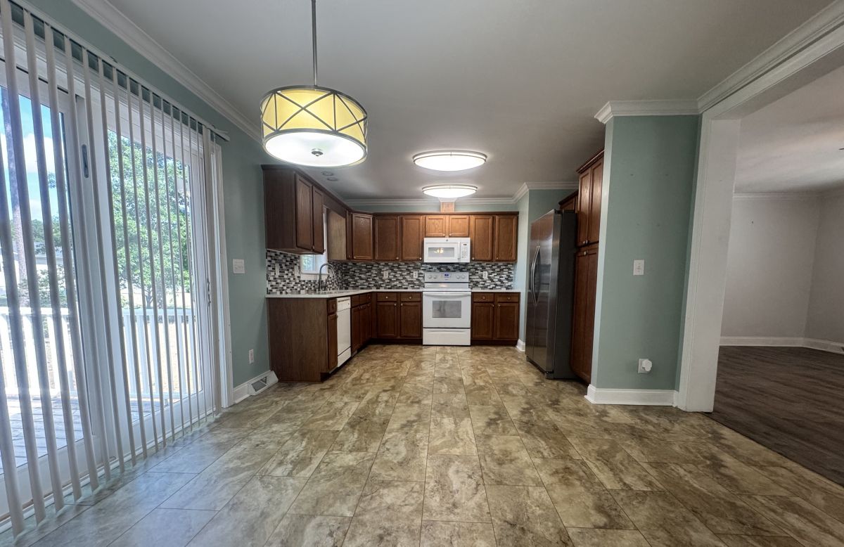 4466 Manitook Drive