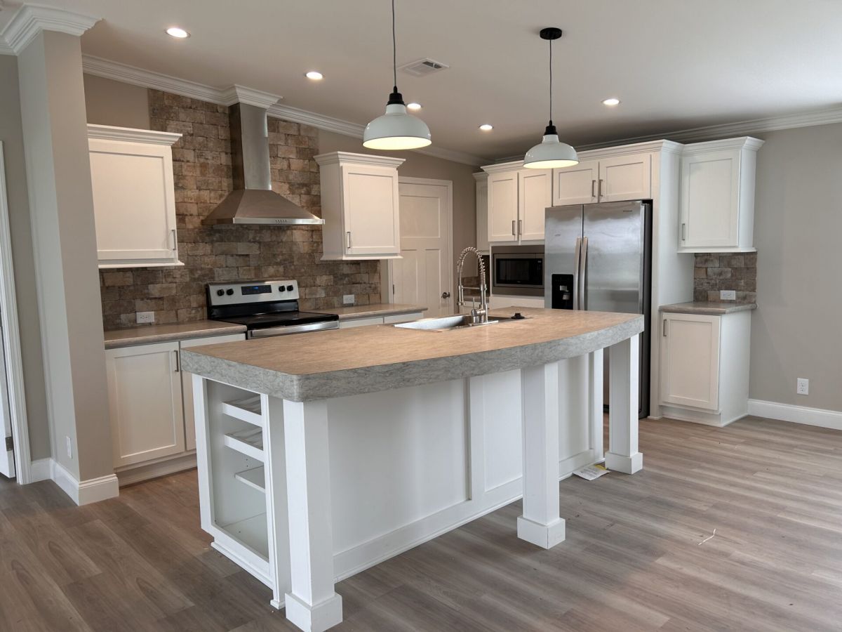 9024 Fairway Loop