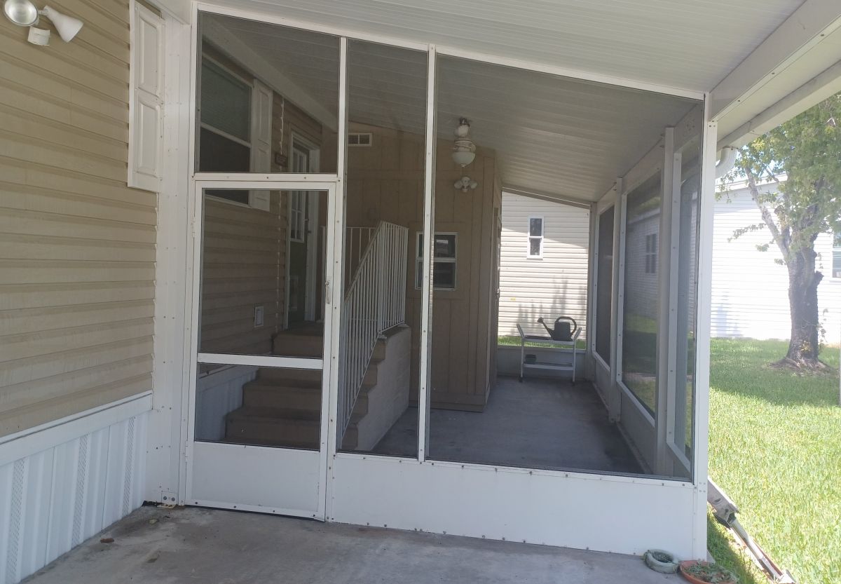 3309 NW 64th St