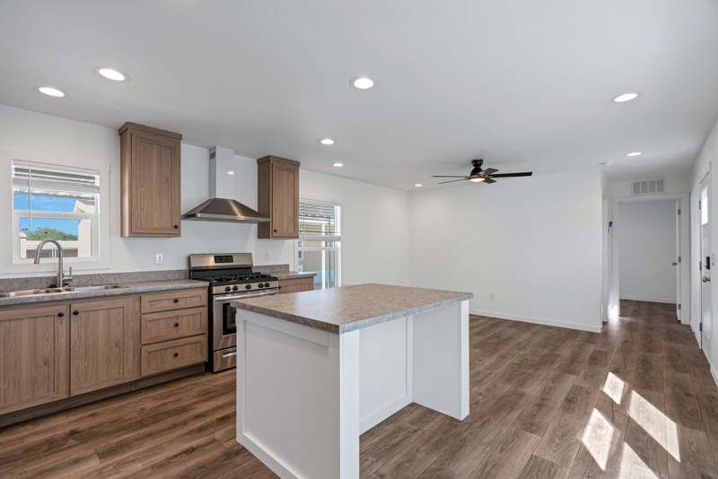 3833 N. Fairview Ave. # 68
