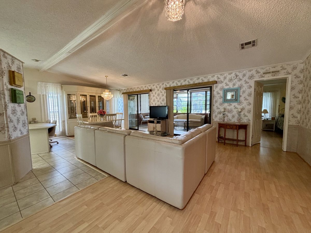 2214 PIER DRIVE