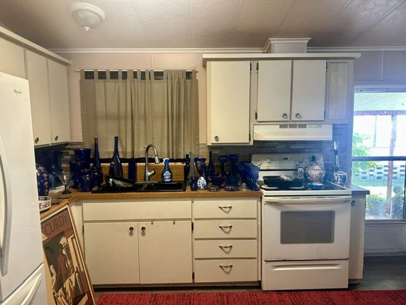 5200 28th Street North, #642
