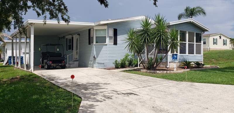442 Kingfisher Ln.
