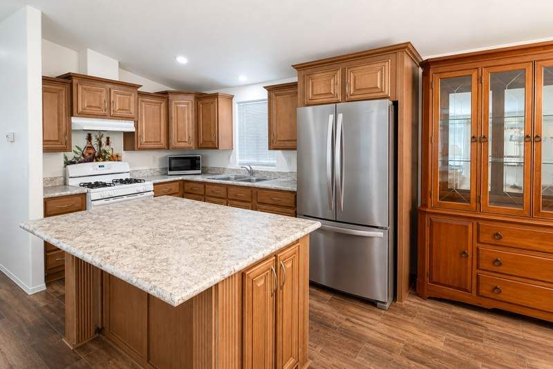3300 E. Broadway Rd. #80