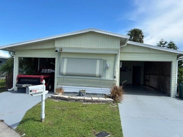 1137 Salem Road