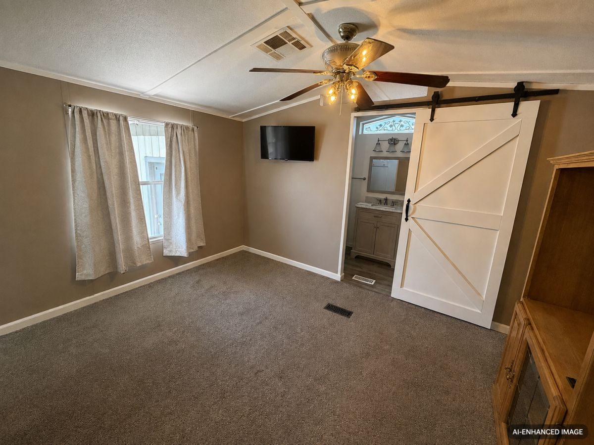 11101 E UNIVERSITY DR, LOT #212