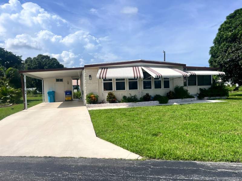 8531 Crown Drive, #276