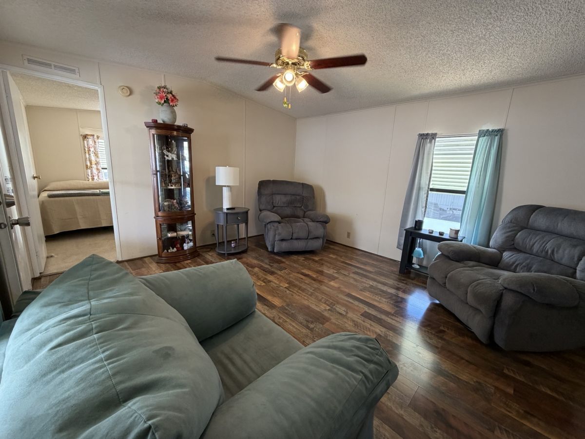 263 DIXIE DRIVE