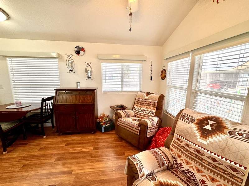 10442 N Frontage Rd #425