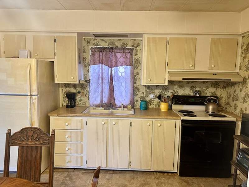 5200 28th Street North, #537