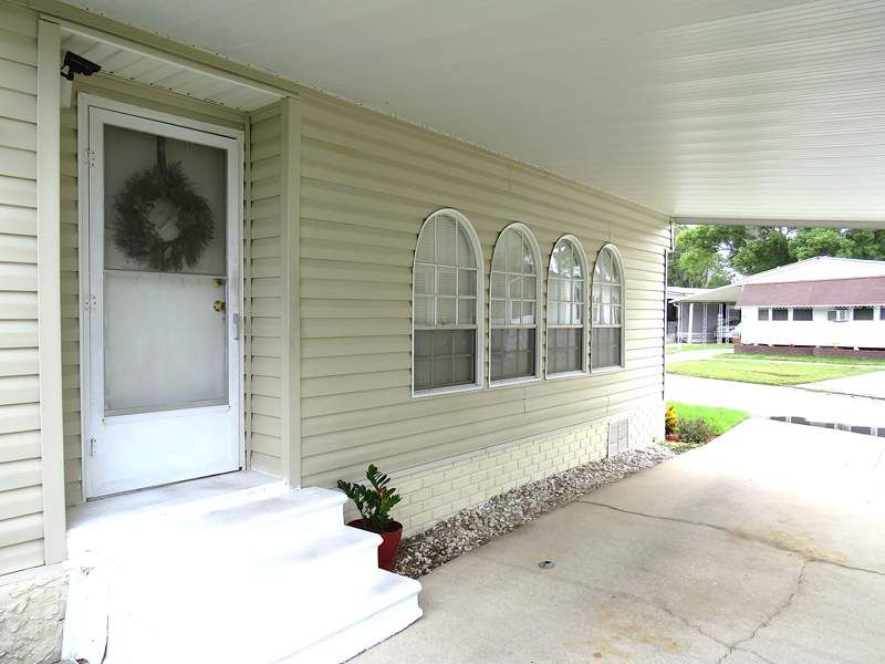 742 Dogwood Dr.