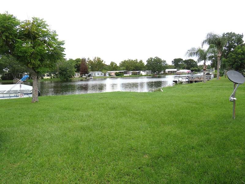 742 Dogwood Dr.