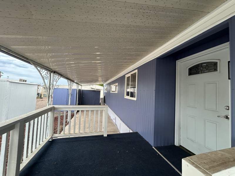 305 S. Val Vista Drive #94