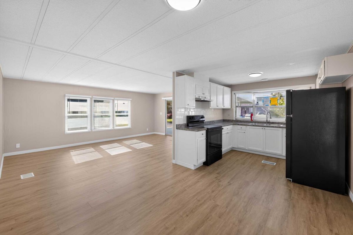 7100 Ulmerton Rd - Lot 382
