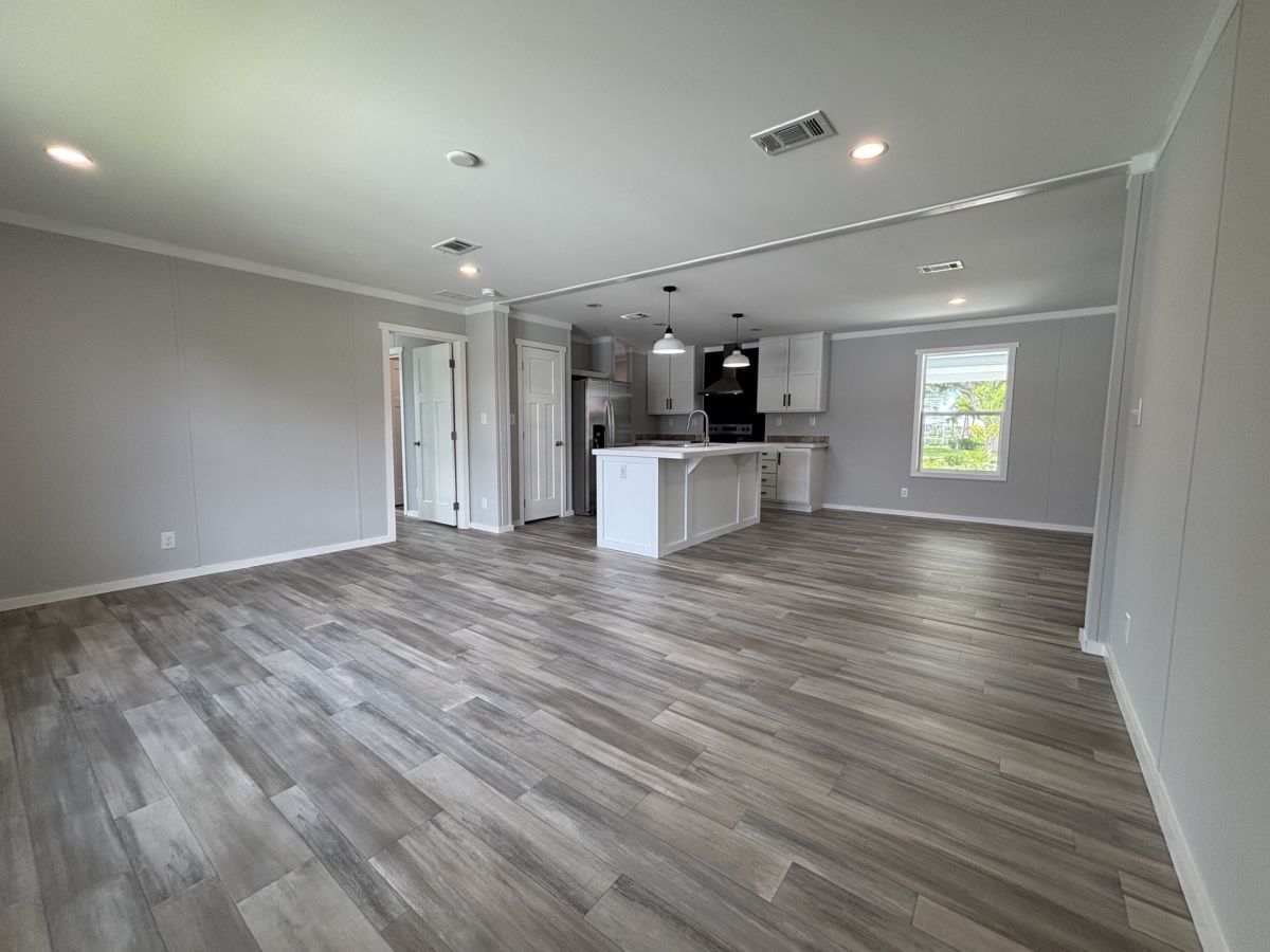 2246 PIER DRIVE