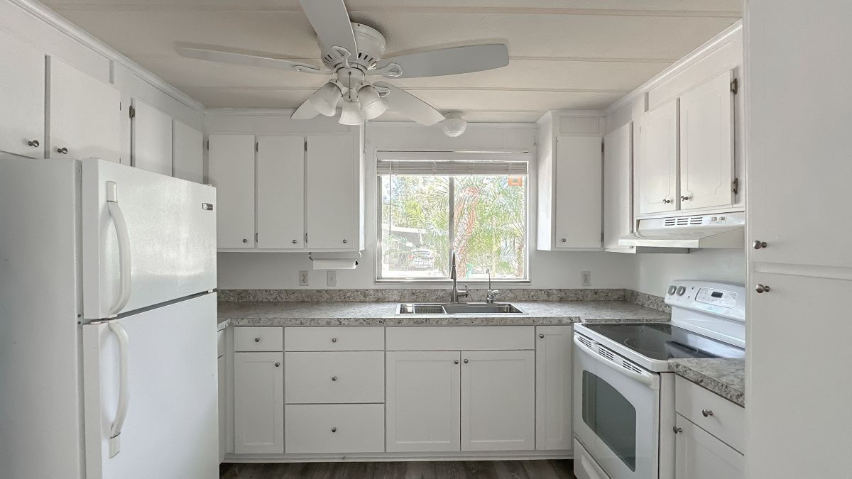 104 Magnolia Dr