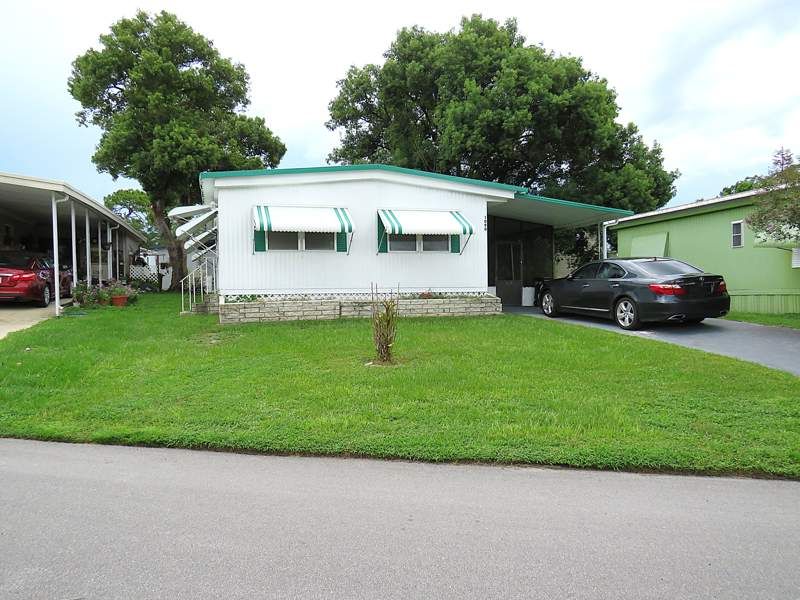 1090 Mango Dr.