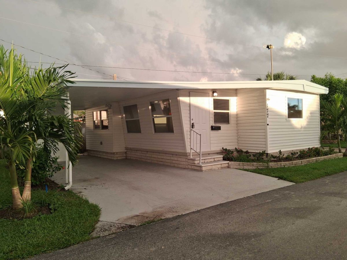7403 46TH Ave. N. Lot 177