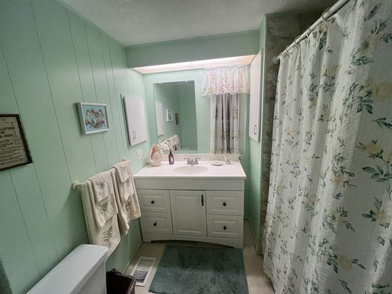 4456 King Theodore Drive, #252