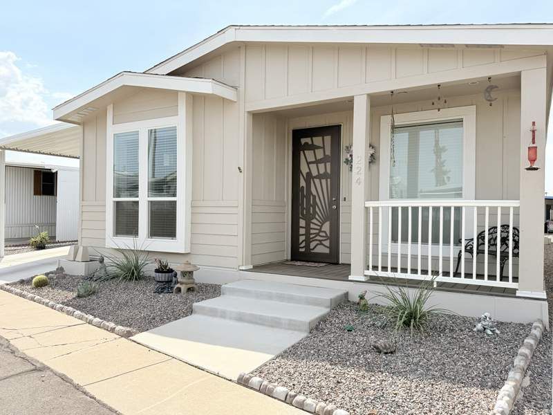 3300 E. Broadway Rd. #224