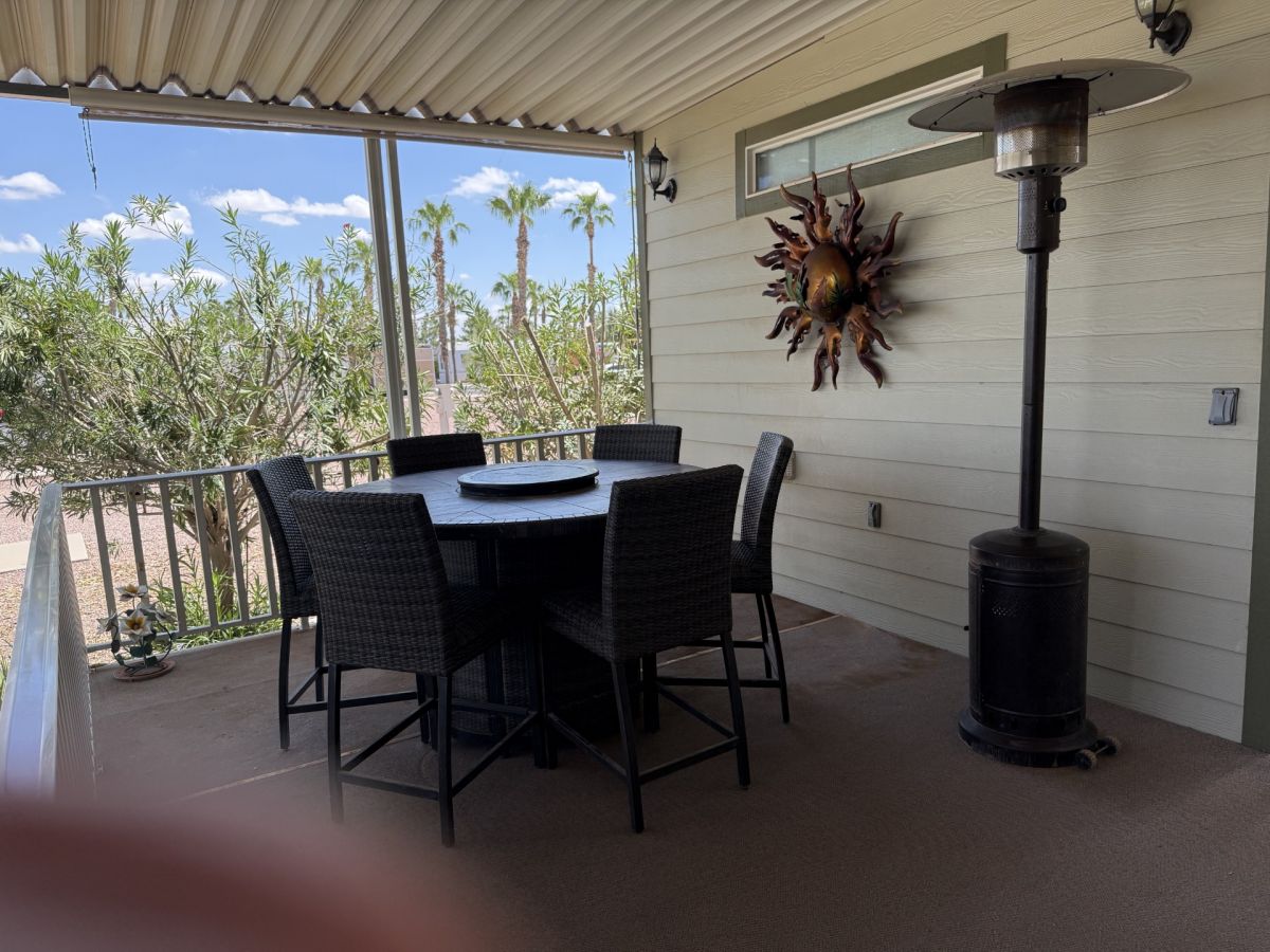 1110 North Henness Road, Site 942