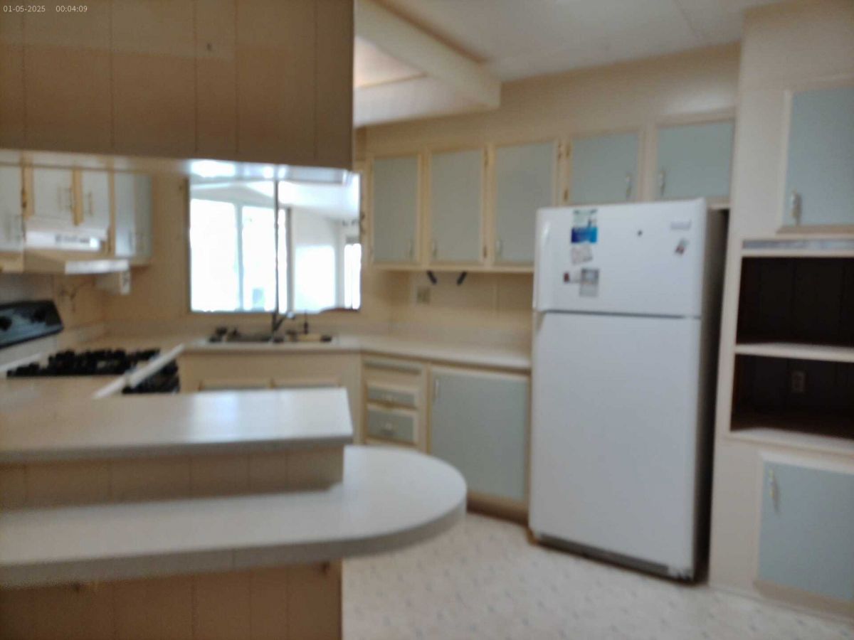 7112 Pan American Fwy NE #121