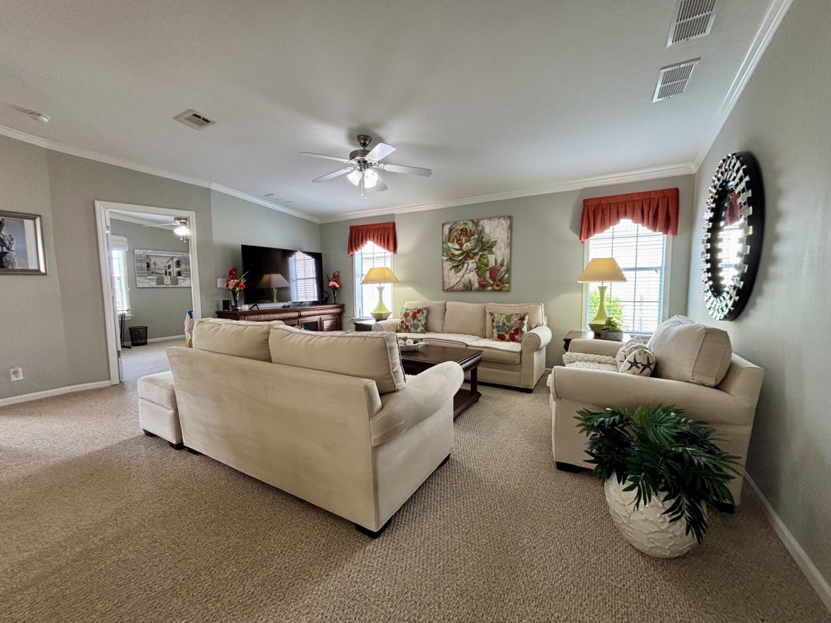 3938 MANATEE CLUB DRIVE