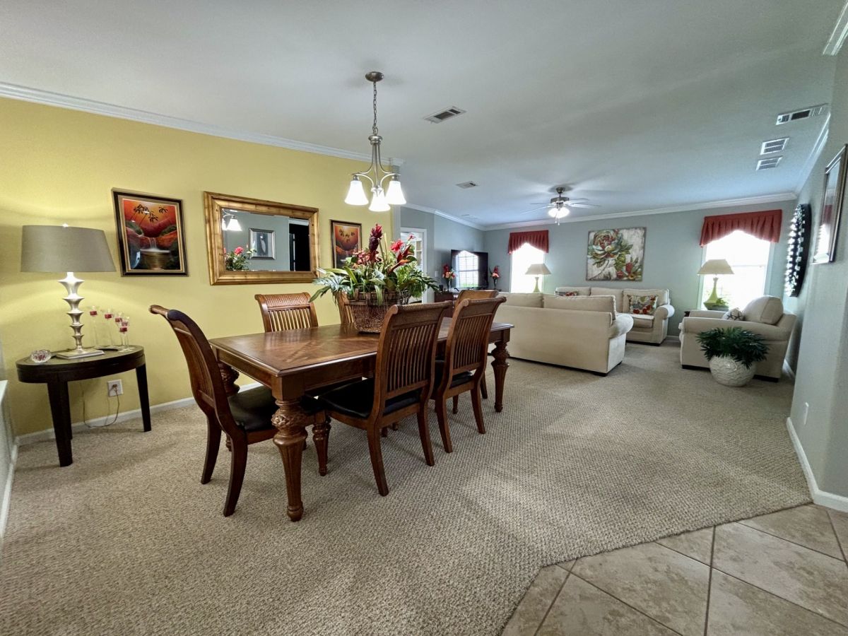3938 MANATEE CLUB DRIVE