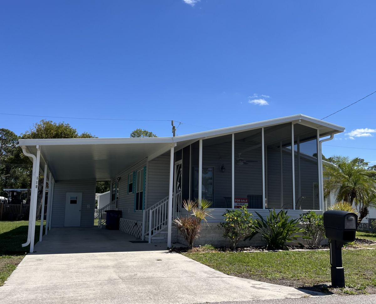 105 ENCORE DR.