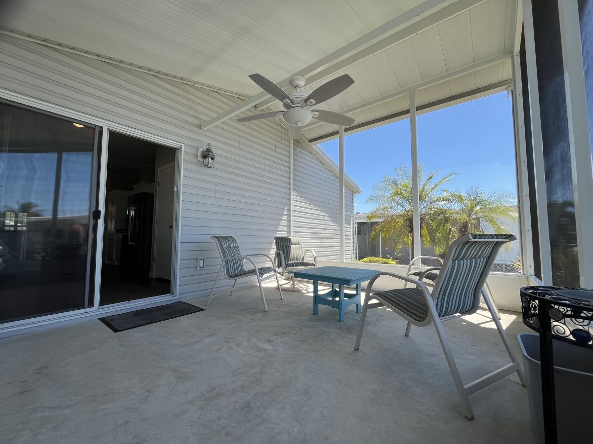 105 ENCORE DR.