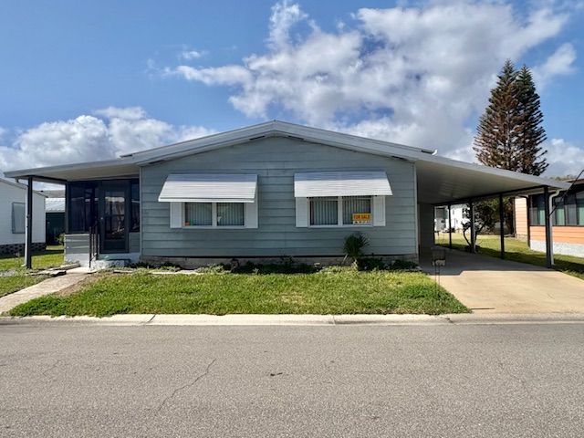1000 Walker St 125