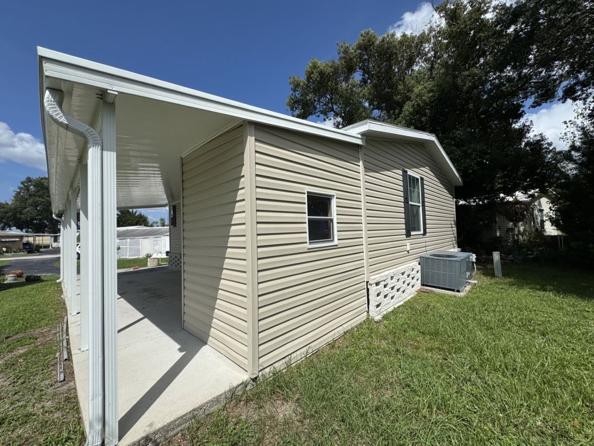 2122 Mo-Ho Drive