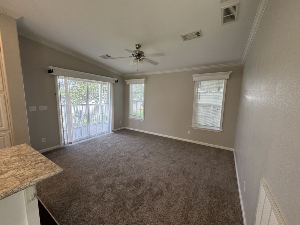 2122 Mo-Ho Drive