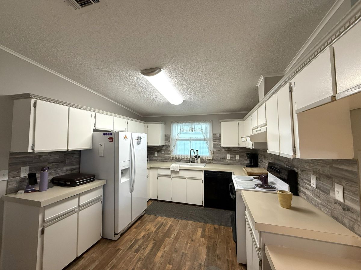 5610 Sw 57th St.