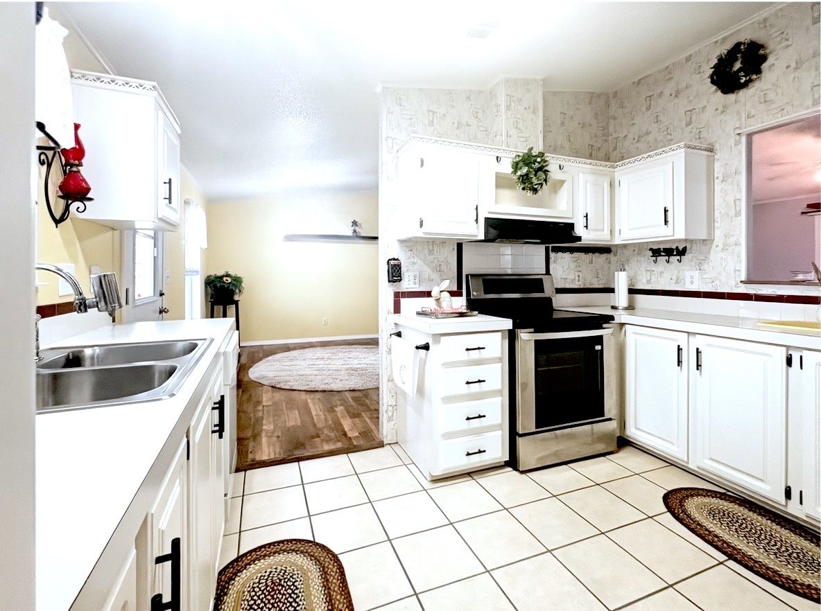2664 S. PEBBLEBROOK DR.