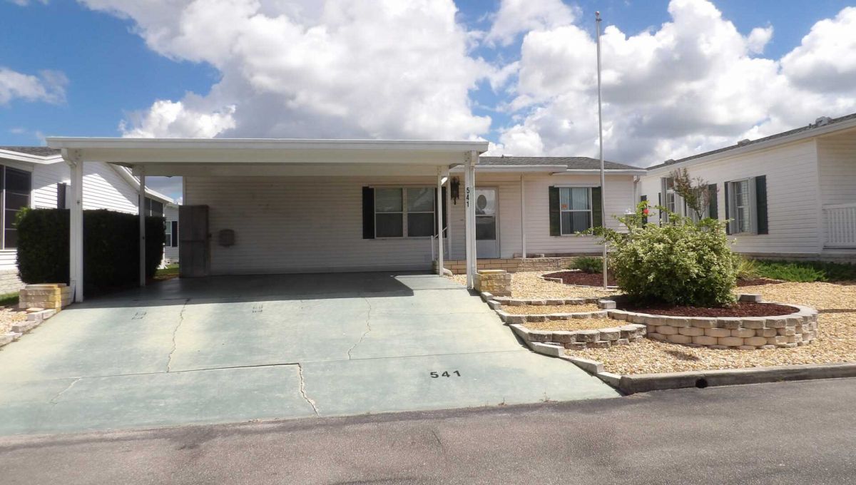 2692 NE Hwy 70, #541
