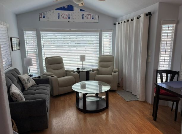 1110 North Henness Road, Site 1437