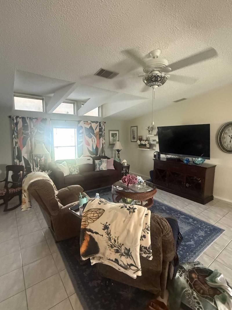 5601 Duncan Rd #22