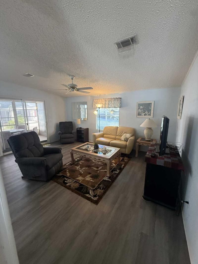 5601 Duncan Road