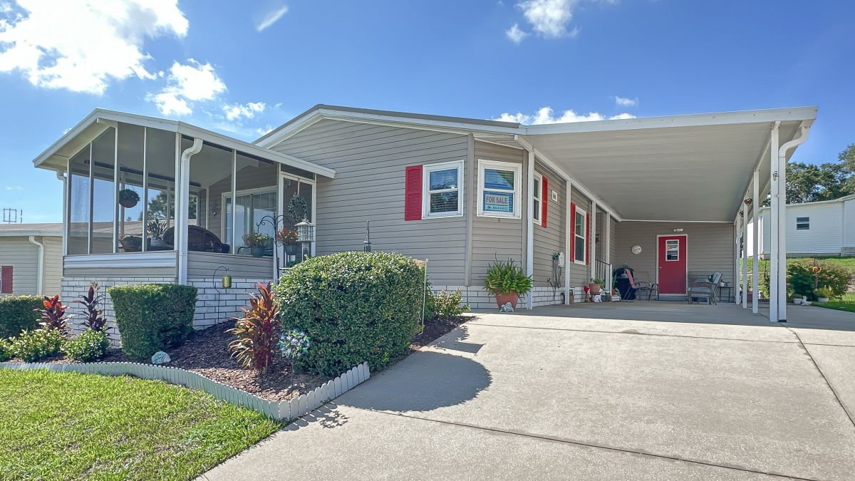 214 Bradley Ln