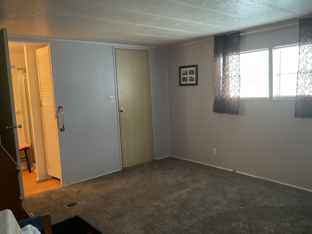 15607 LAKESHORE VILLA LOOP