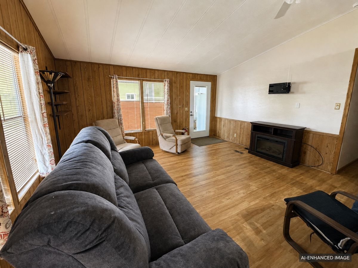 11101 E UNIVERSITY DR, LOT #132