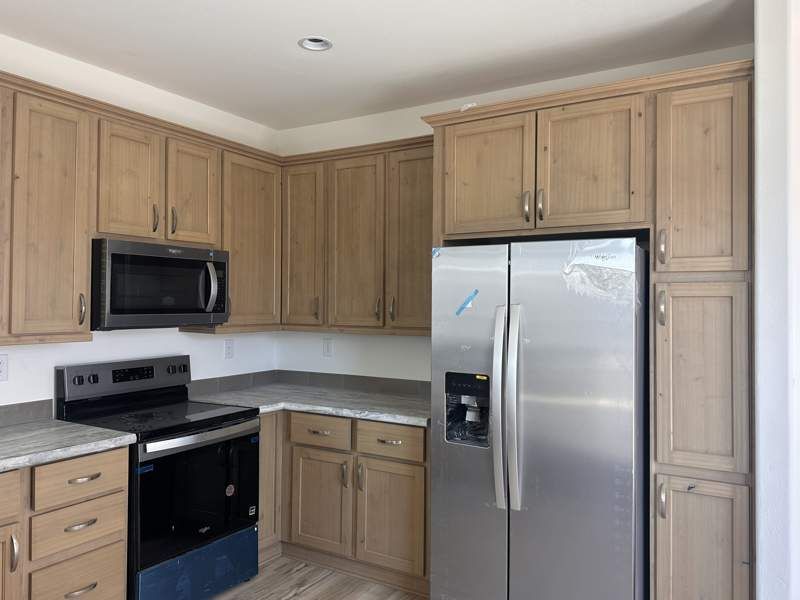 2727 E. University Drive, #062