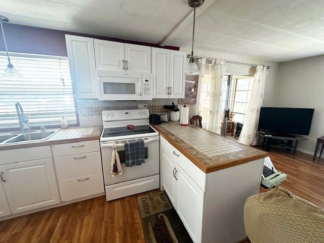 5200 28th Street North, #349