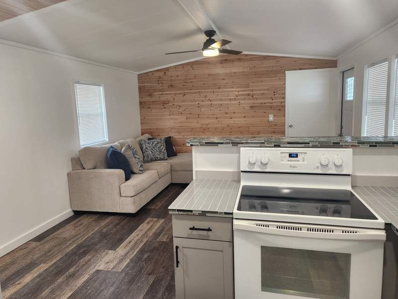 5200 28th Street North, #162